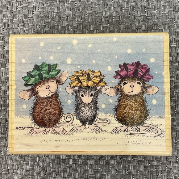 Vintage 1997 House Mouse Wrapped and Ready rubber stamp - Picture 1 of 6